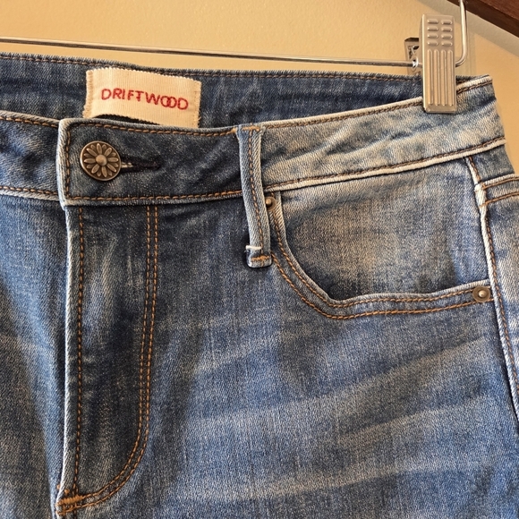 Driftwood Candace Embroidered Hem Straight Ankle High Rise Crop Jeans Size 28 - Picture 9 of 16